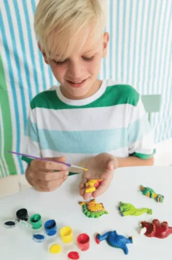 Aktivitetssett med dinosaurer