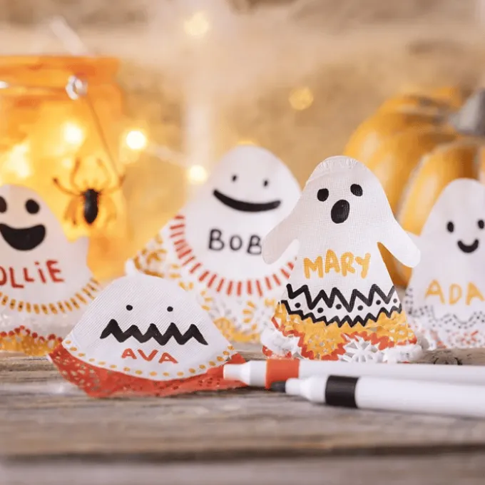 Halloweenpose - Papir spøkelser