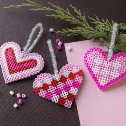 Kreativ pose - Hjerter av rørperler