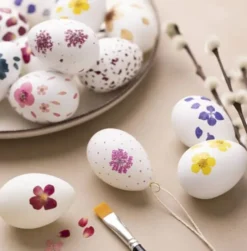 Lag decoupage påskeegg