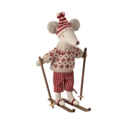 Maileg vintermus mor - På ski