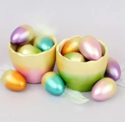 Påskeegg i tre til oppheng, 15 stk