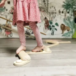 small foot balansesti, 7 deler