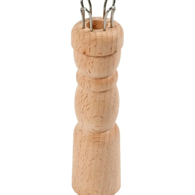 Strikkelise i tre - L: 10,5 cm.