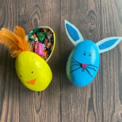 Todelte egg i papp, 2 stk