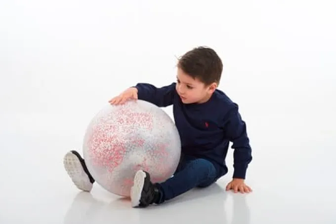 Tumleball med konfetti - Stor 40cm Ø