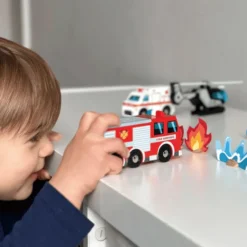 Utrykningskjøretøyer, 5 stk