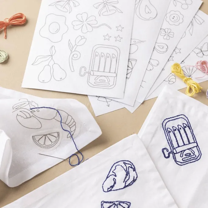 Vannoppløselige broderiark - Med motiver, 6 ark